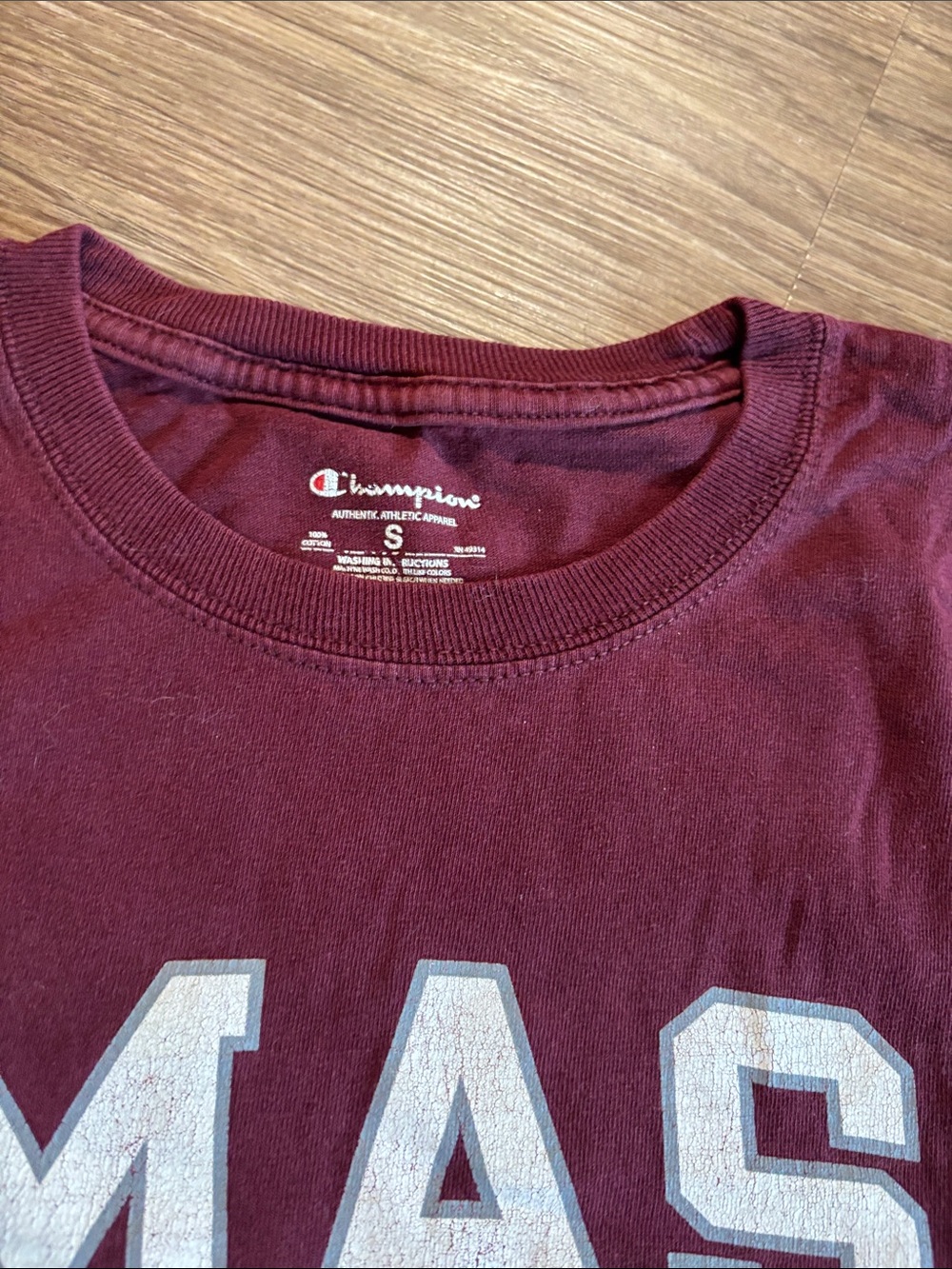 UMass Amherst Maroon Graphic Tee - Picture 4 of 5